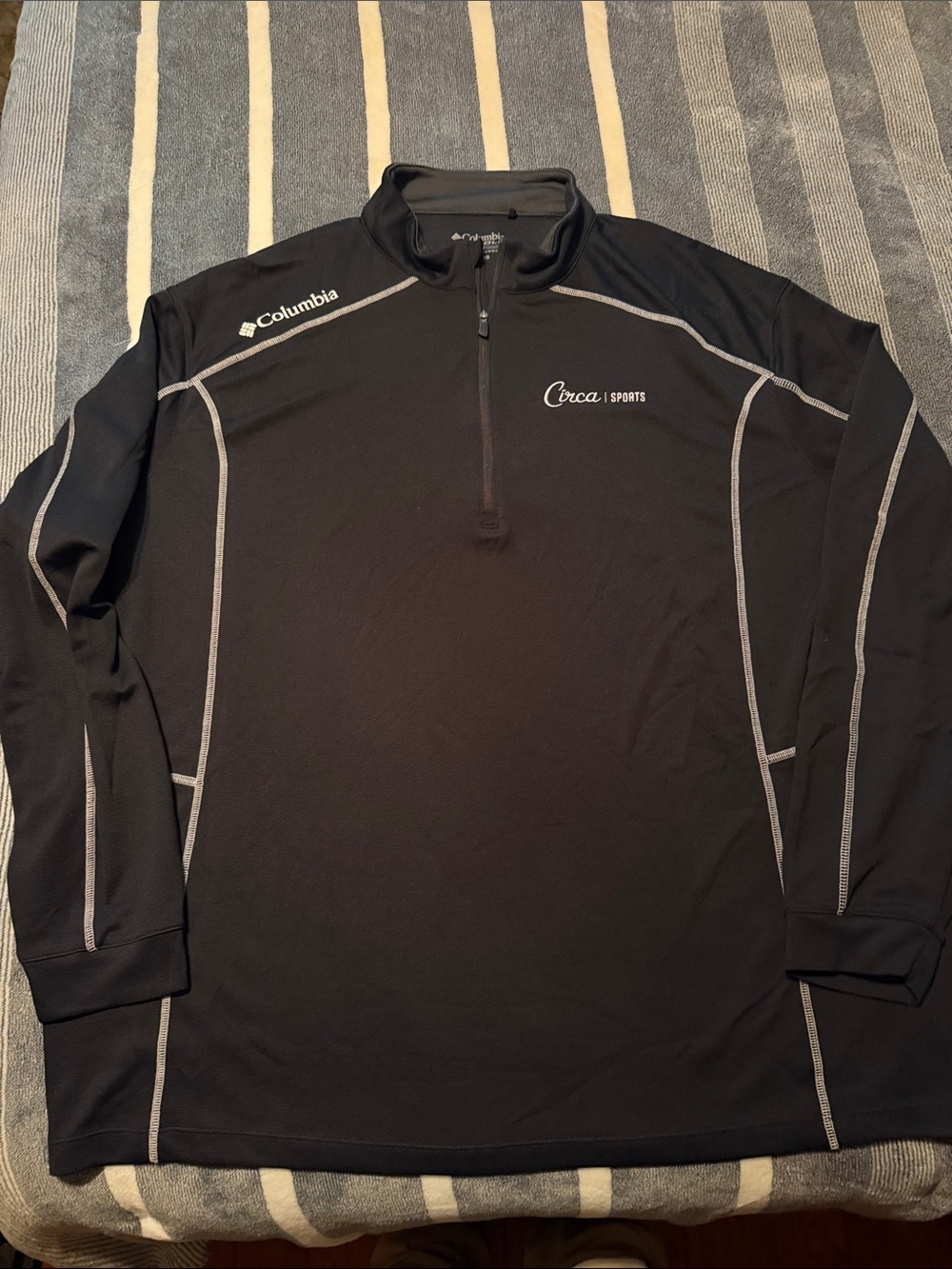 Columbia Black Lightweight 1/4 Zip Performance Shirt Jacket - Circa Sports